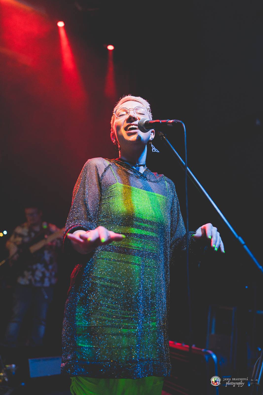 Gaia Mesiah přivezla do Plzně Vlnobytí a pořádnou dávku energie