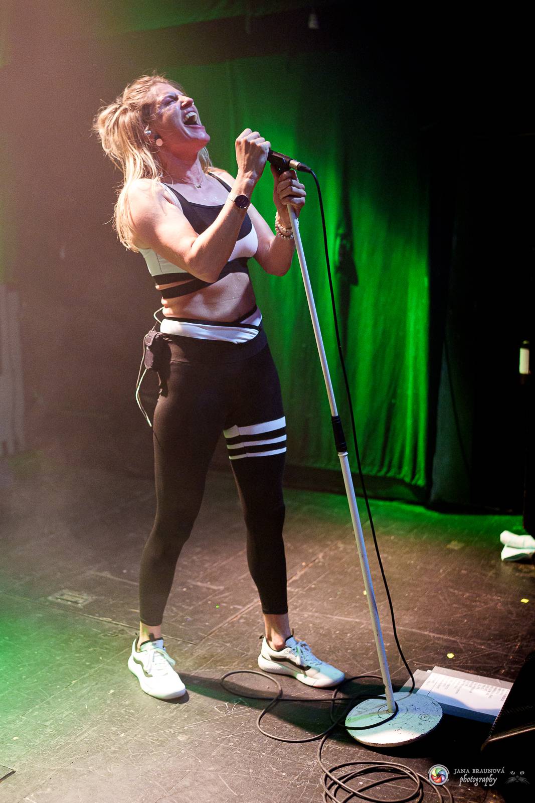 Gaia Mesiah přivezla do Plzně Vlnobytí a pořádnou dávku energie