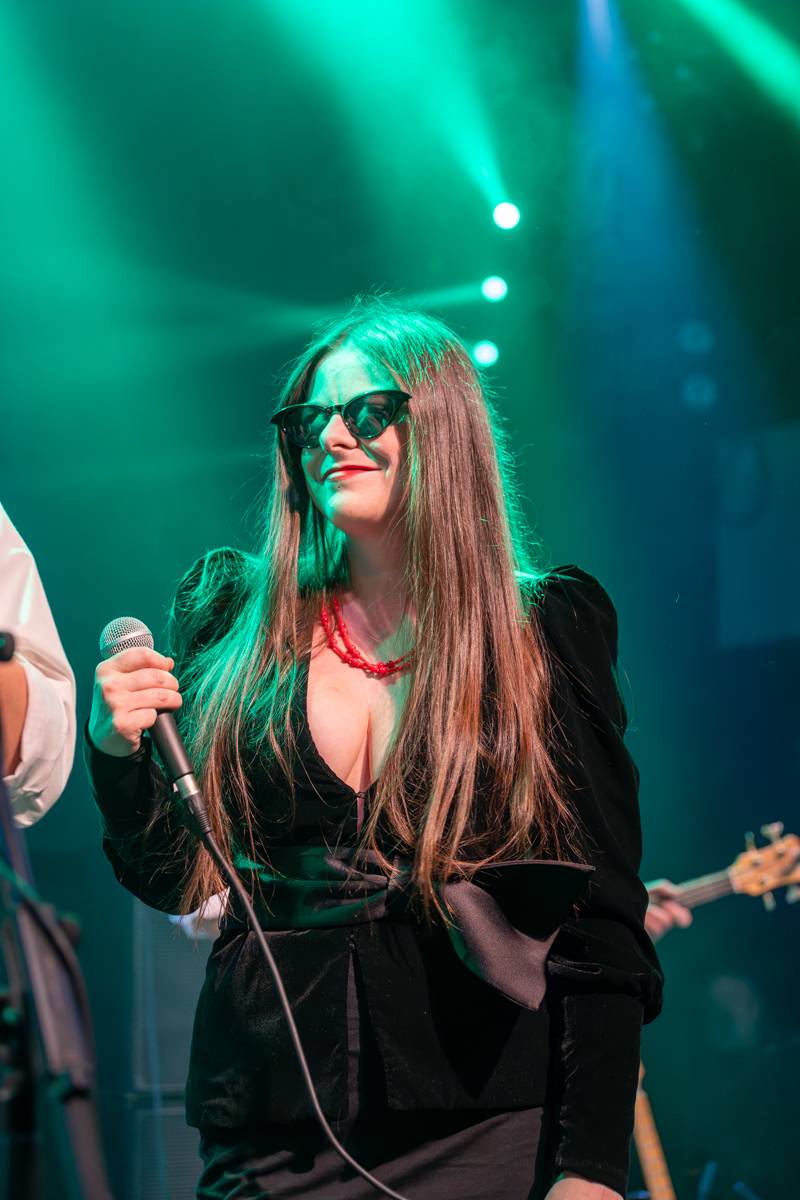 Laura a její tygři křtili v Praze nové album, výtěžkem z koncertu podpoří pražskou zoo