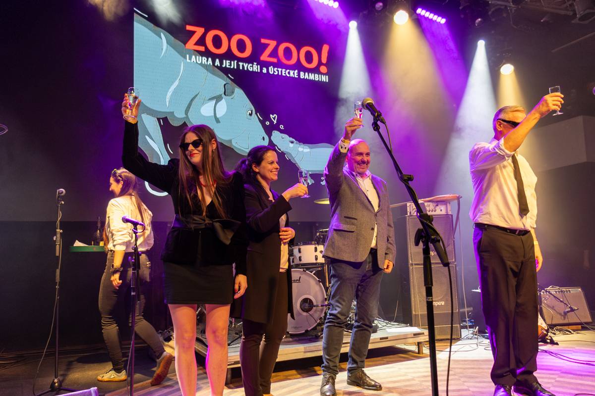 Laura a její tygři křtili v Praze nové album, výtěžkem z koncertu podpoří pražskou zoo