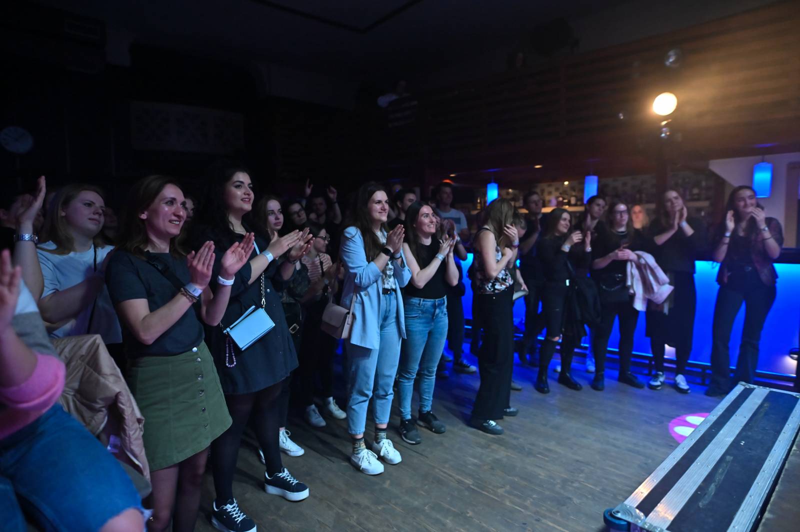 The Silver Spoons odstartovali v Plzni turné, klávesákovi blahopřáli k narozeninám