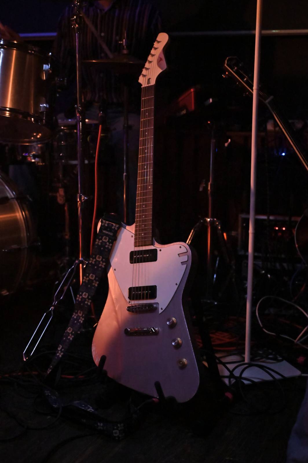 The Silver Spoons odstartovali v Plzni turné, klávesákovi blahopřáli k narozeninám