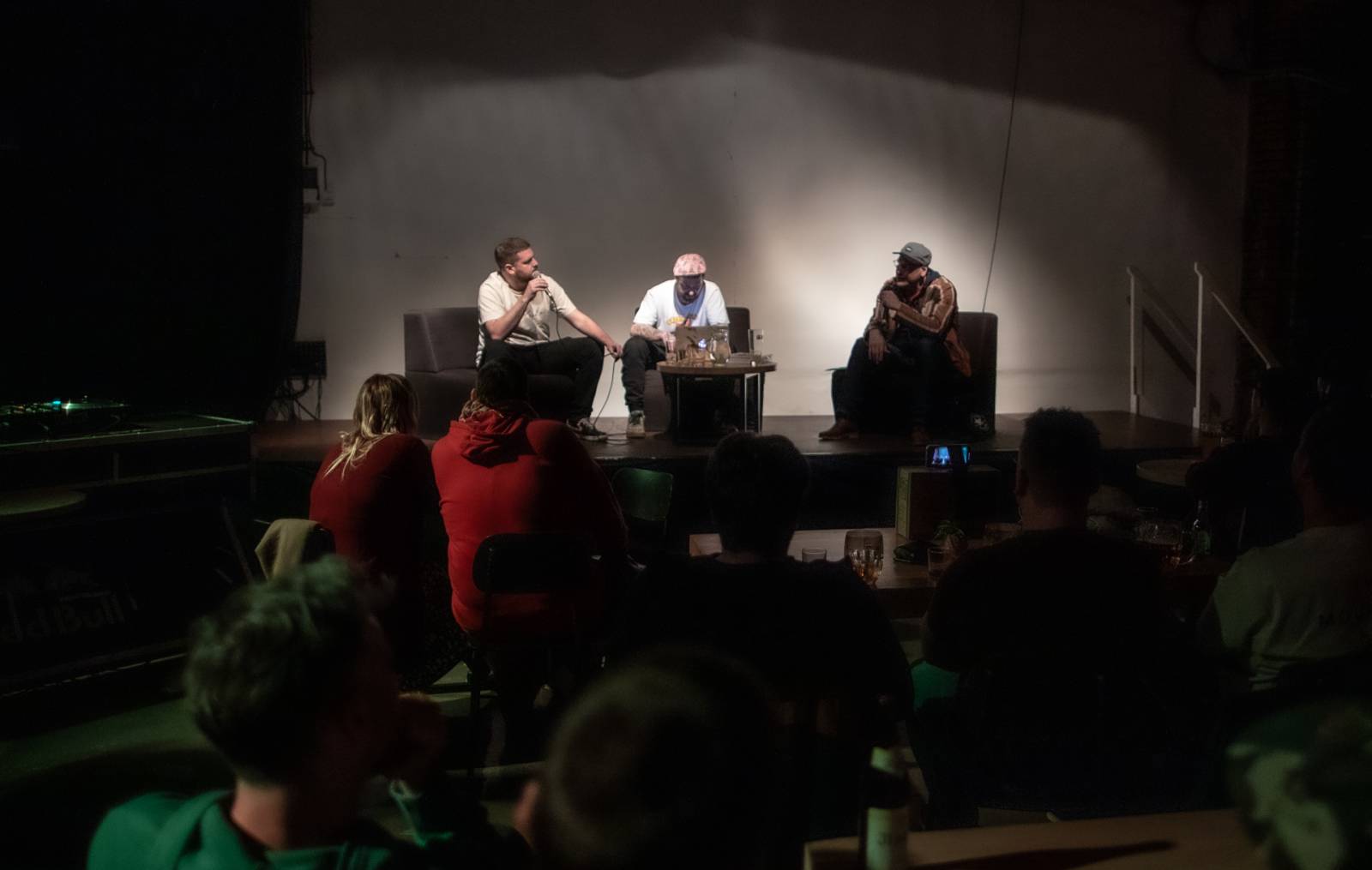 Kato a Blaaball měli v Plzni autorské čtení, fanouškům odkryli tajemství svých tracků