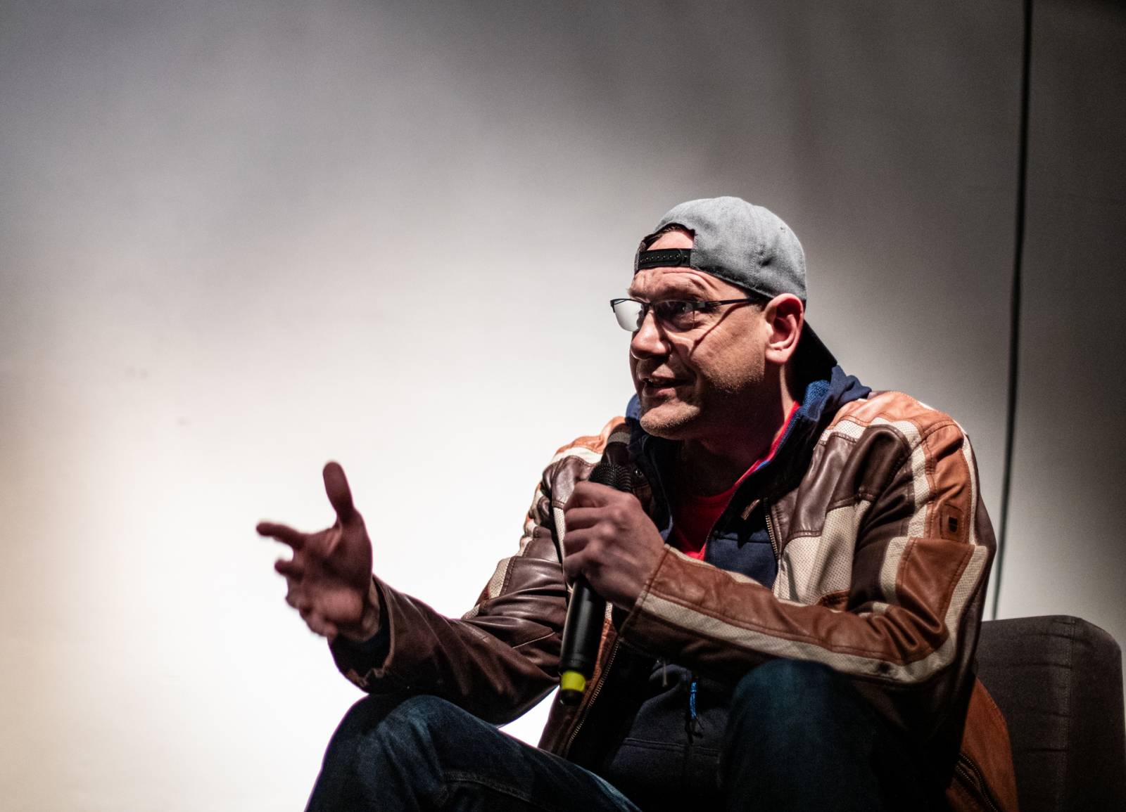 Kato a Blaaball měli v Plzni autorské čtení, fanouškům odkryli tajemství svých tracků