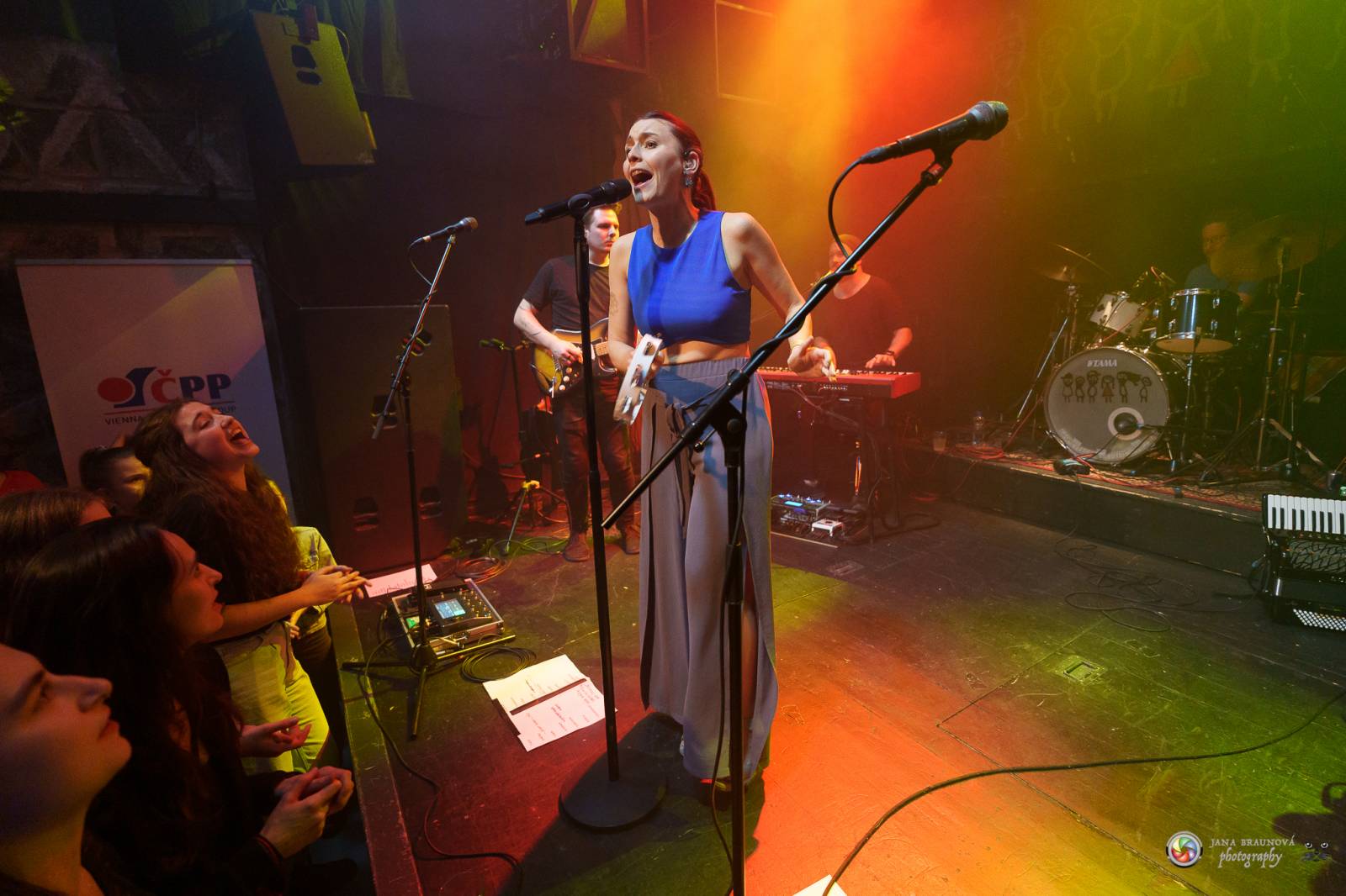 Kateřina Marie Tichá vyprodala plzeňské Divadlo pod lampou