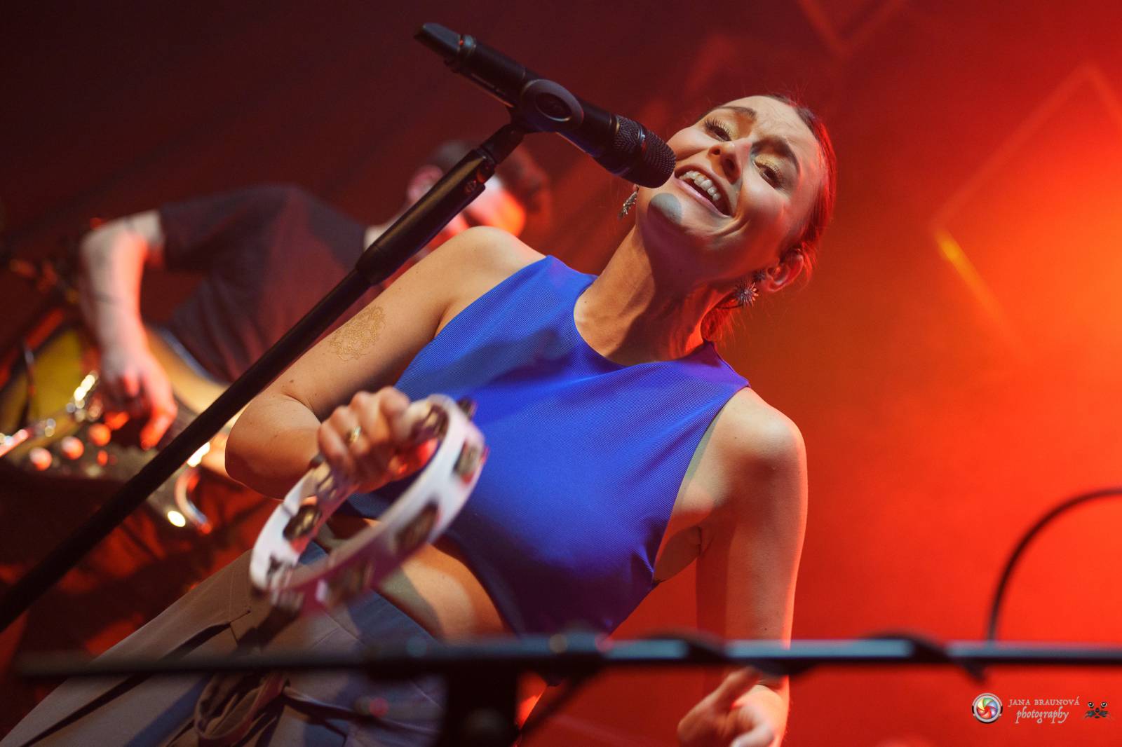 Kateřina Marie Tichá vyprodala plzeňské Divadlo pod lampou