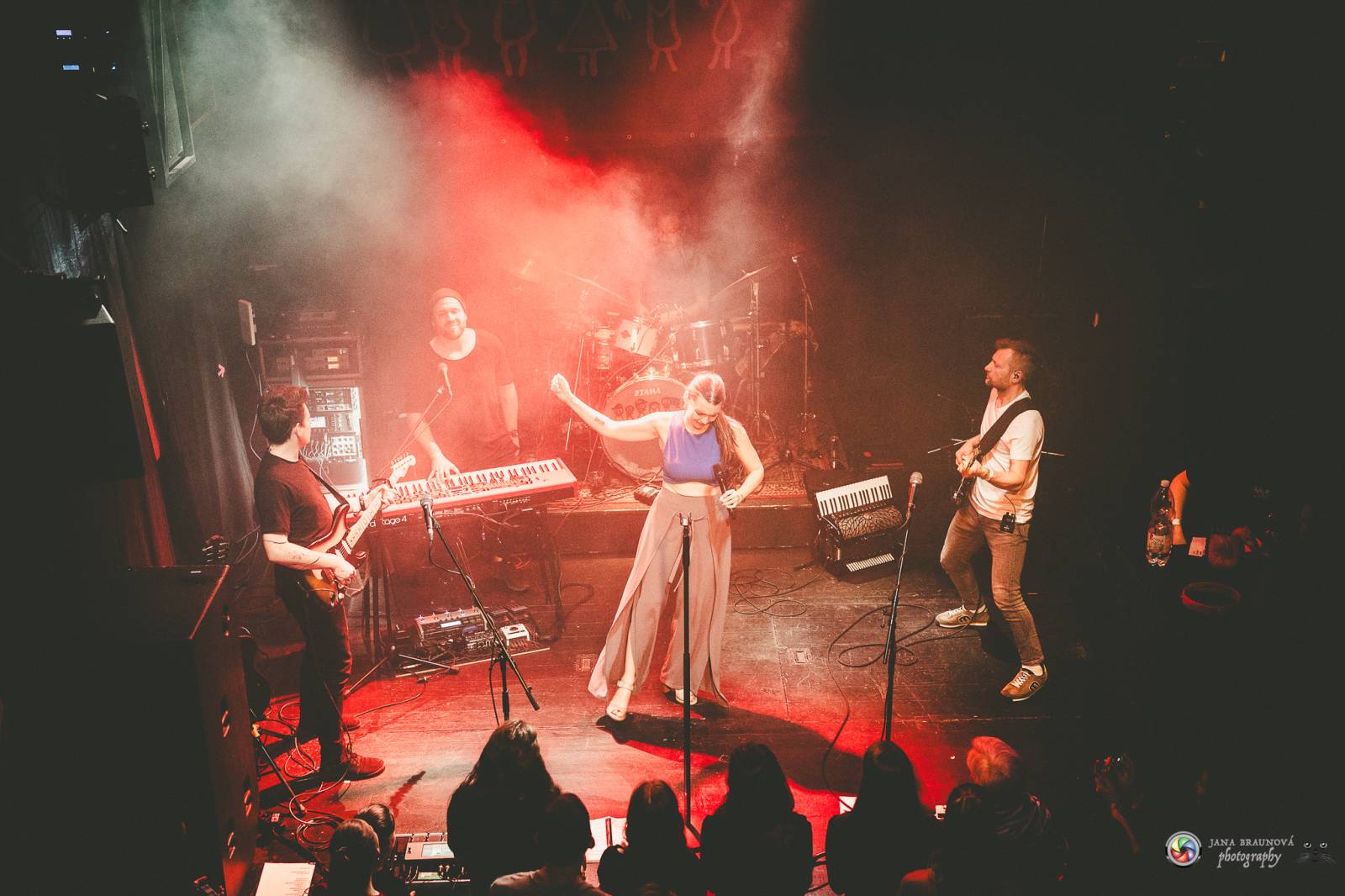 Kateřina Marie Tichá vyprodala plzeňské Divadlo pod lampou