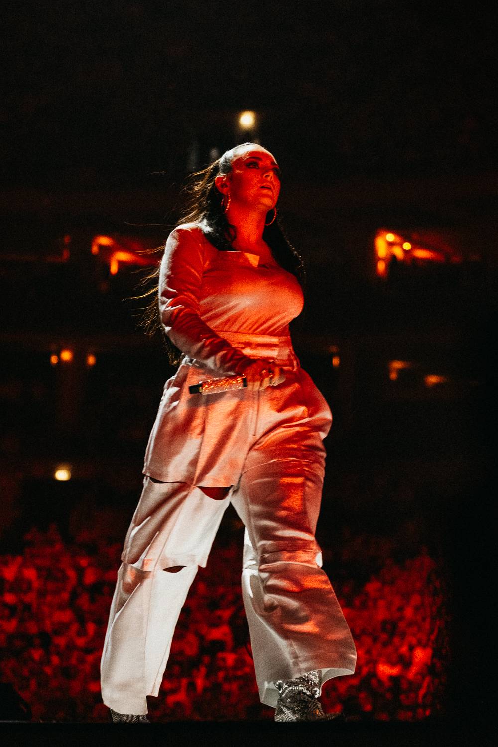 Ewa Farna nadchla O2 arenu i podruhé. Publikum si získala skvělým pěveckým i tanečním výkonem