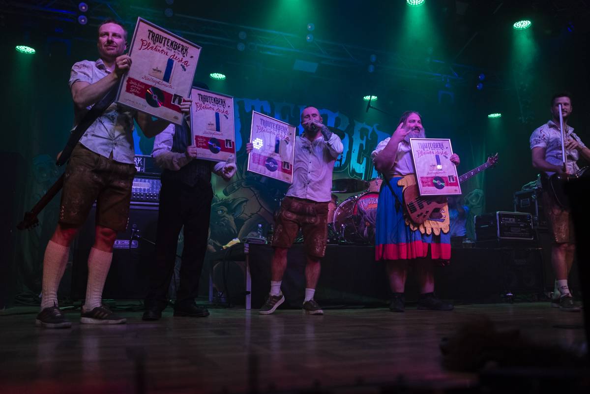 Trautenberk převzal v Plzni platinovou desku, bavili i Cocotte Minute