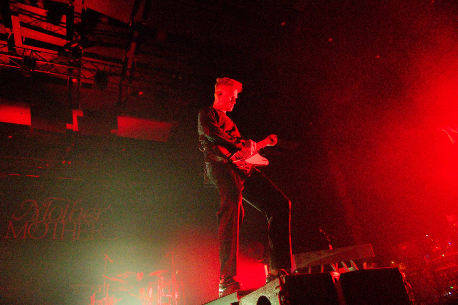 Mother Mother otevřeli Praze svá srdce