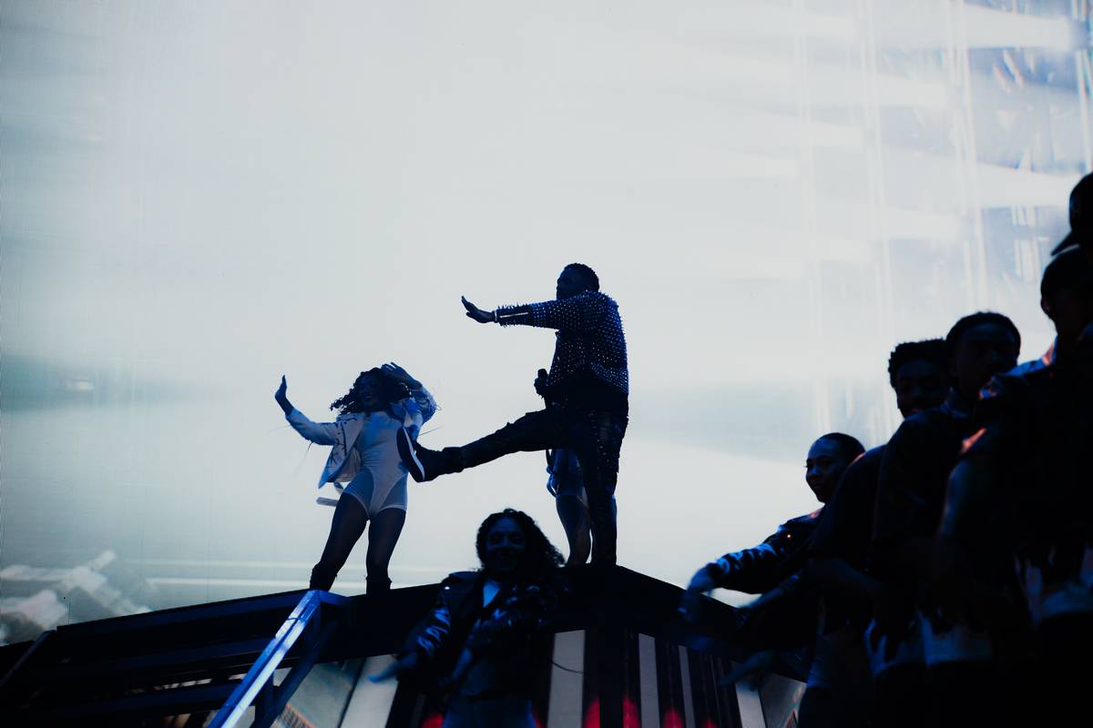 Jason Derulo uchvátil Prahu svou vymazlenou taneční show
