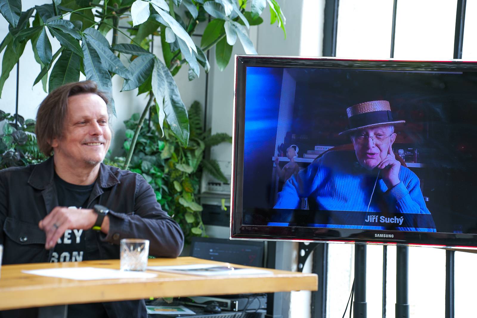 Jiří Suchý a Michal Malátný se na Žebříku setkají na jednom pódiu. Na předávání cen pozval i Michal Hrůza