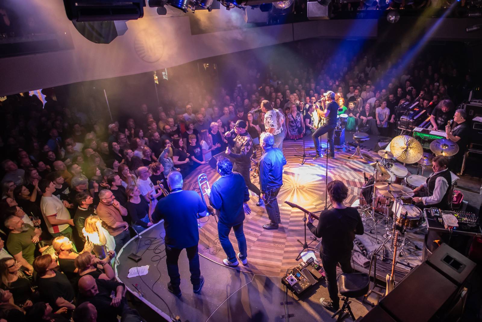 J.A.R. bodovali v Lucerna Music Baru i potřetí, pražský klub znovu vyprodali