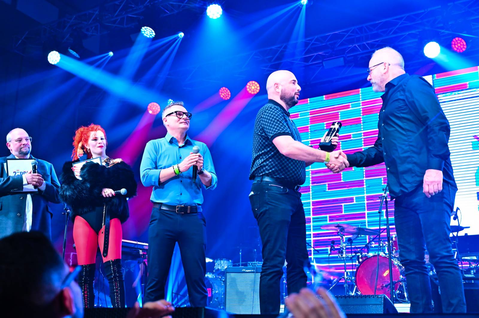 Po příčkách Žebříku v Plzni šplhali Marek Ztracený, Ewa Farna, J.A.R., Chinaski nebo film Bod obnovy