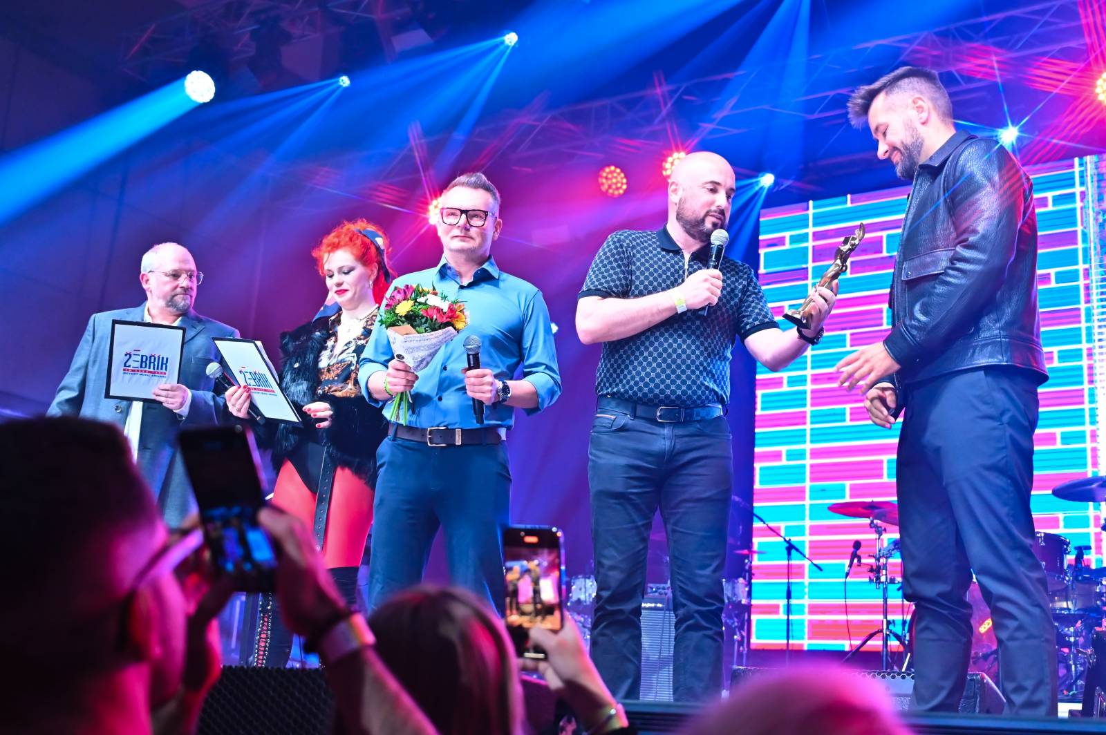 Po příčkách Žebříku v Plzni šplhali Marek Ztracený, Ewa Farna, J.A.R., Chinaski nebo film Bod obnovy