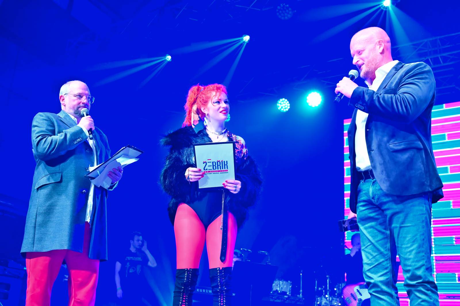 Po příčkách Žebříku v Plzni šplhali Marek Ztracený, Ewa Farna, J.A.R., Chinaski nebo film Bod obnovy