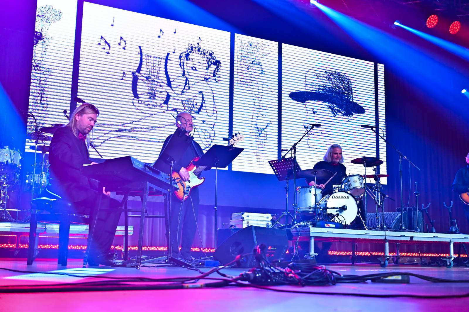 Po příčkách Žebříku v Plzni šplhali Marek Ztracený, Ewa Farna, J.A.R., Chinaski nebo film Bod obnovy