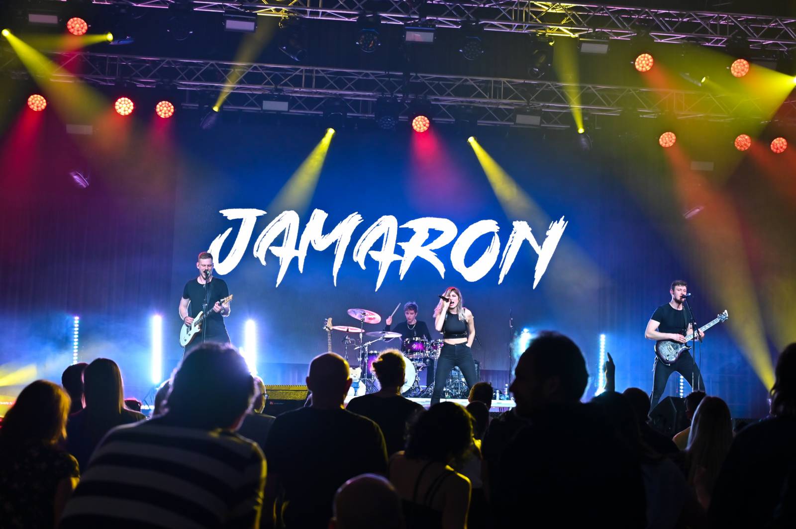 Po příčkách Žebříku v Plzni šplhali Marek Ztracený, Ewa Farna, J.A.R., Chinaski nebo film Bod obnovy