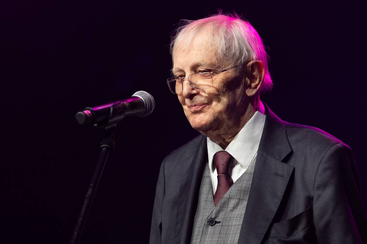 Jiří Suchý převzal na Žebříku speciální cenu a zaskvěl se exkluzivním vystoupením