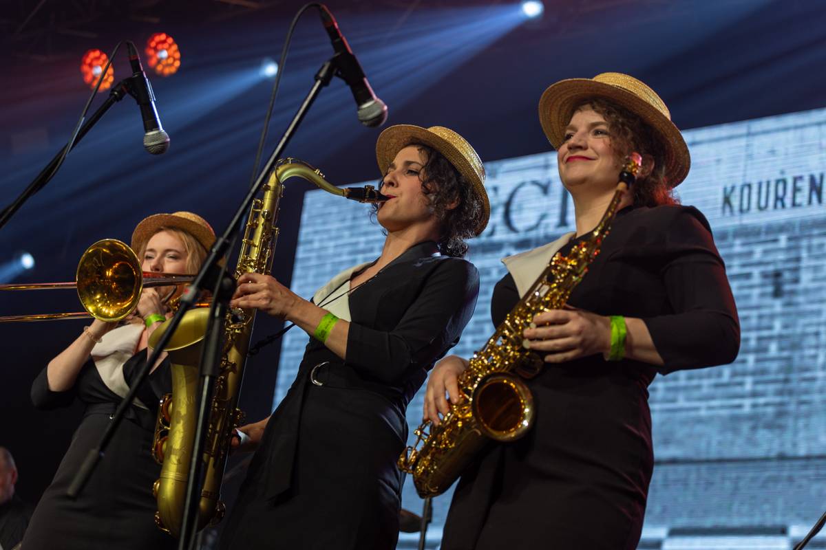 Jiří Suchý převzal na Žebříku speciální cenu a zaskvěl se exkluzivním vystoupením