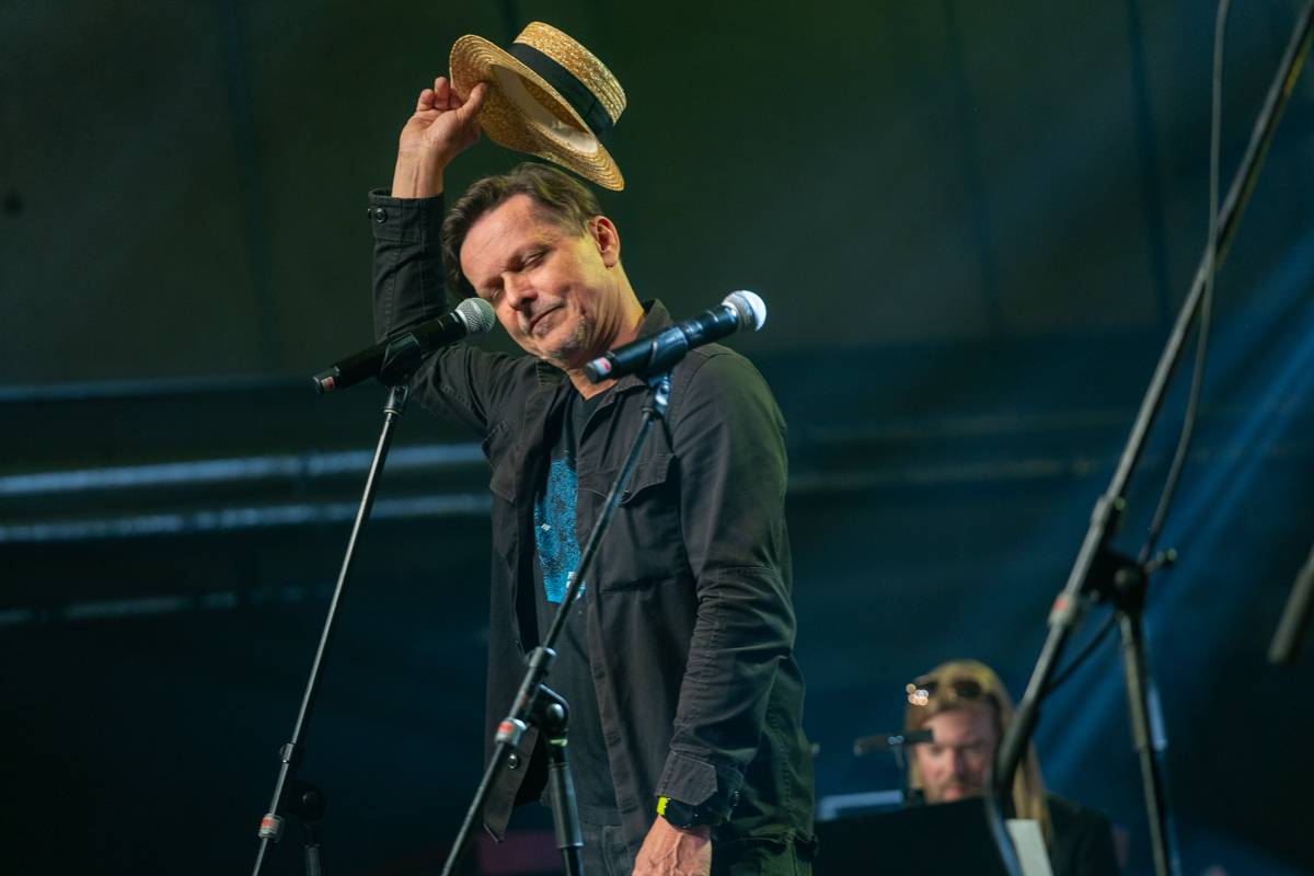 Jiří Suchý převzal na Žebříku speciální cenu a zaskvěl se exkluzivním vystoupením