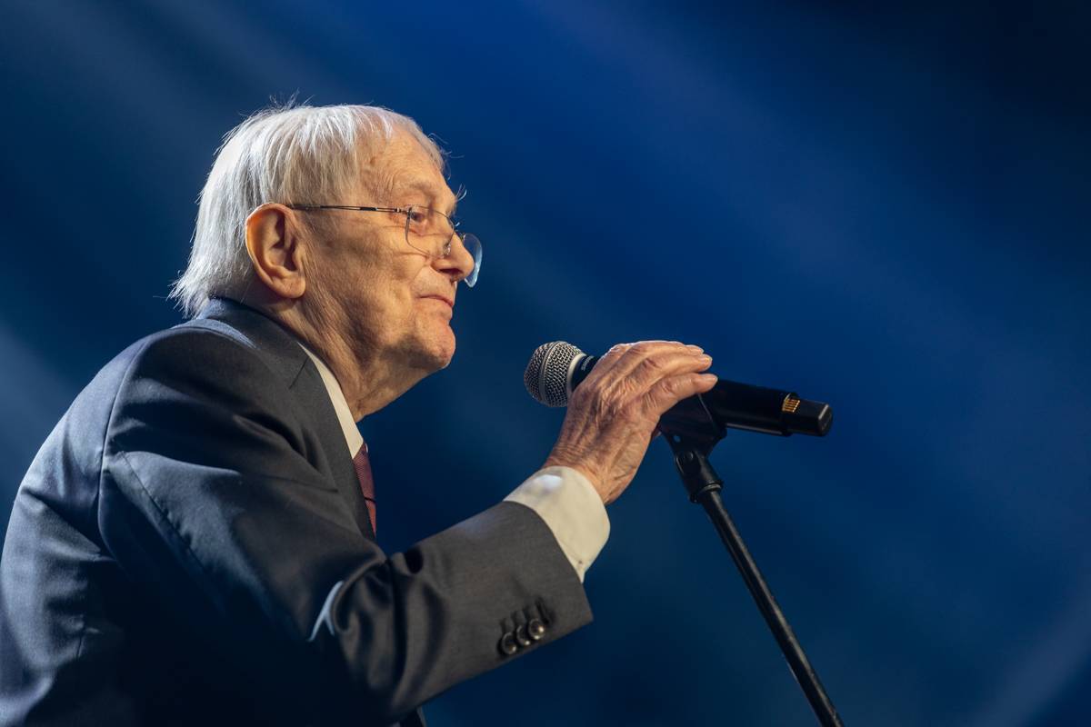 Jiří Suchý převzal na Žebříku speciální cenu a zaskvěl se exkluzivním vystoupením