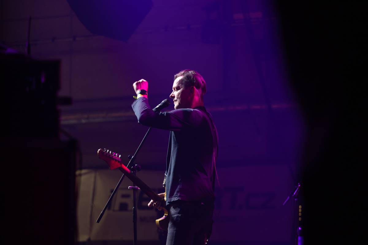 Jiří Suchý převzal na Žebříku speciální cenu a zaskvěl se exkluzivním vystoupením