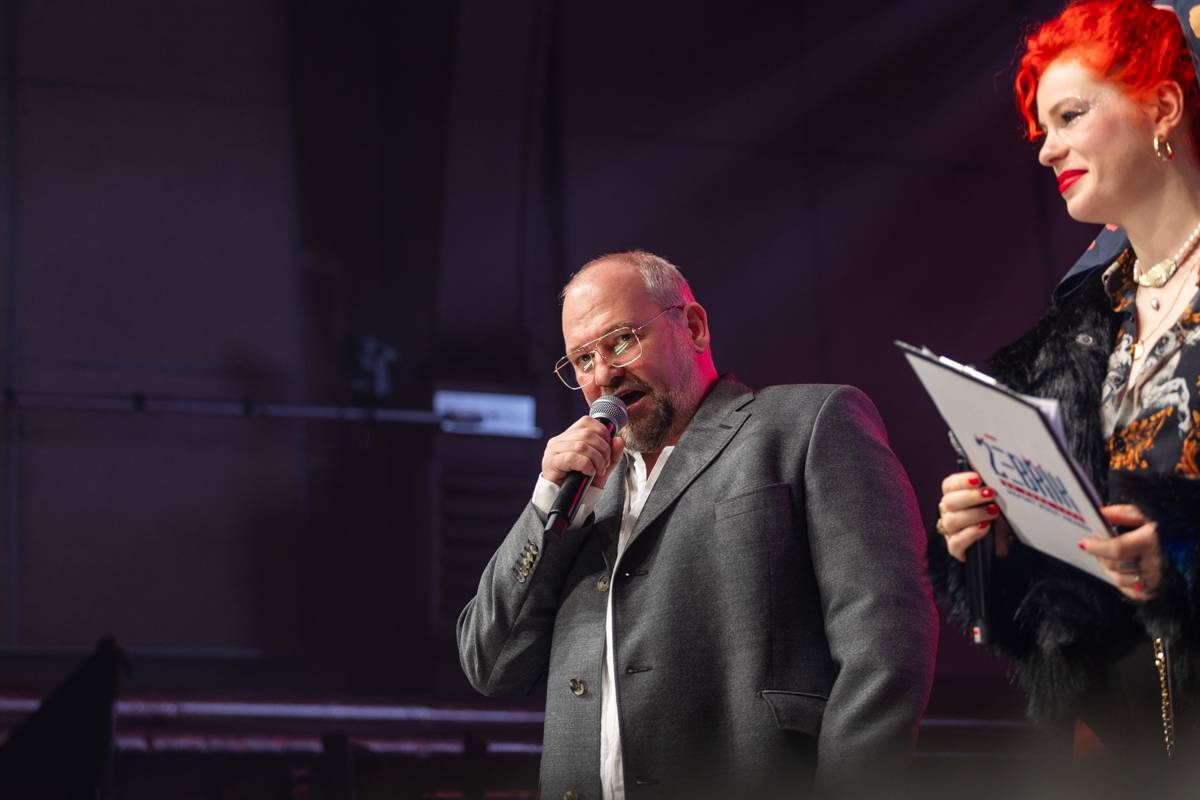 Jiří Suchý převzal na Žebříku speciální cenu a zaskvěl se exkluzivním vystoupením