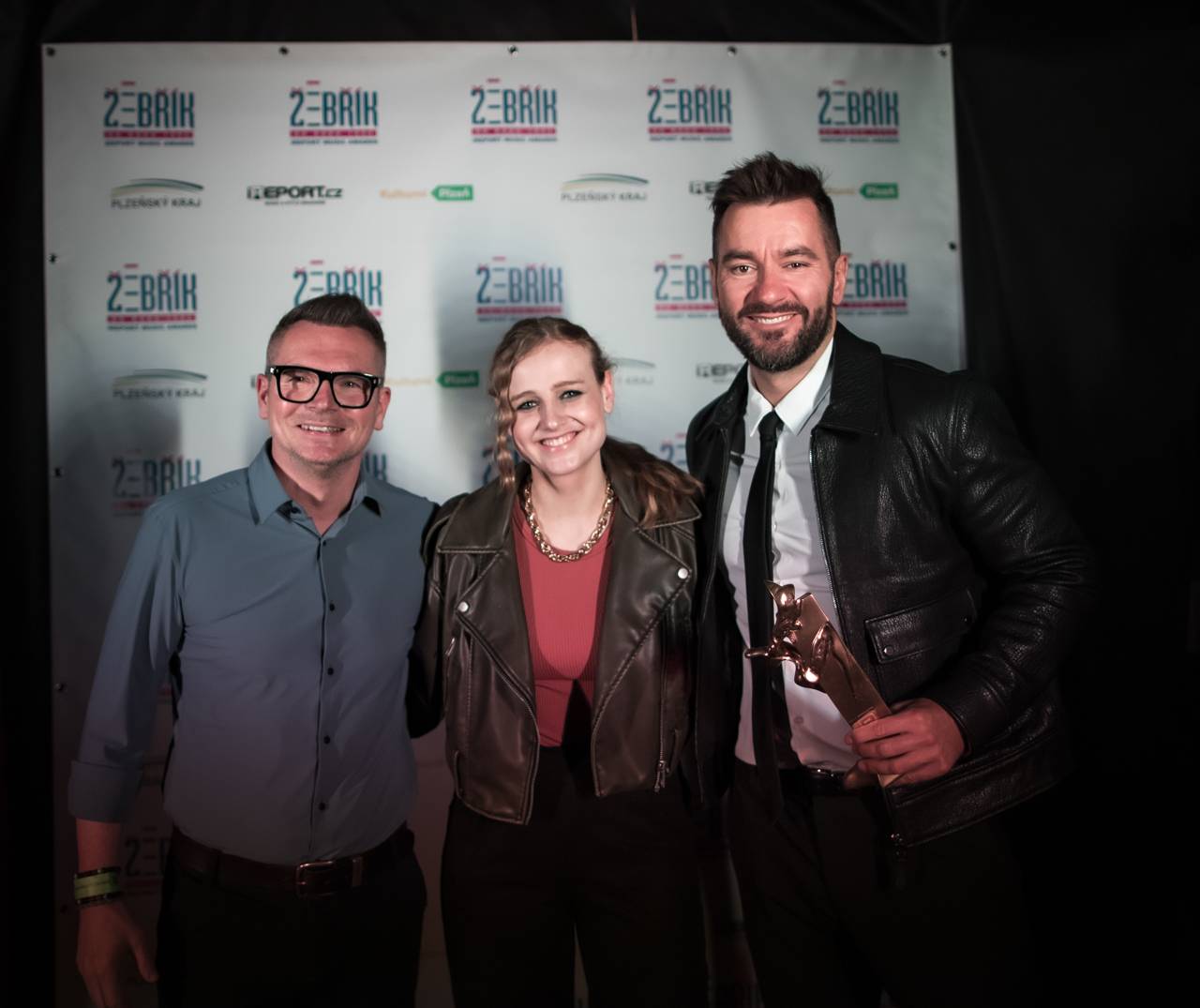 Za oponou. Co se dělo v zákulisí Žebříku?