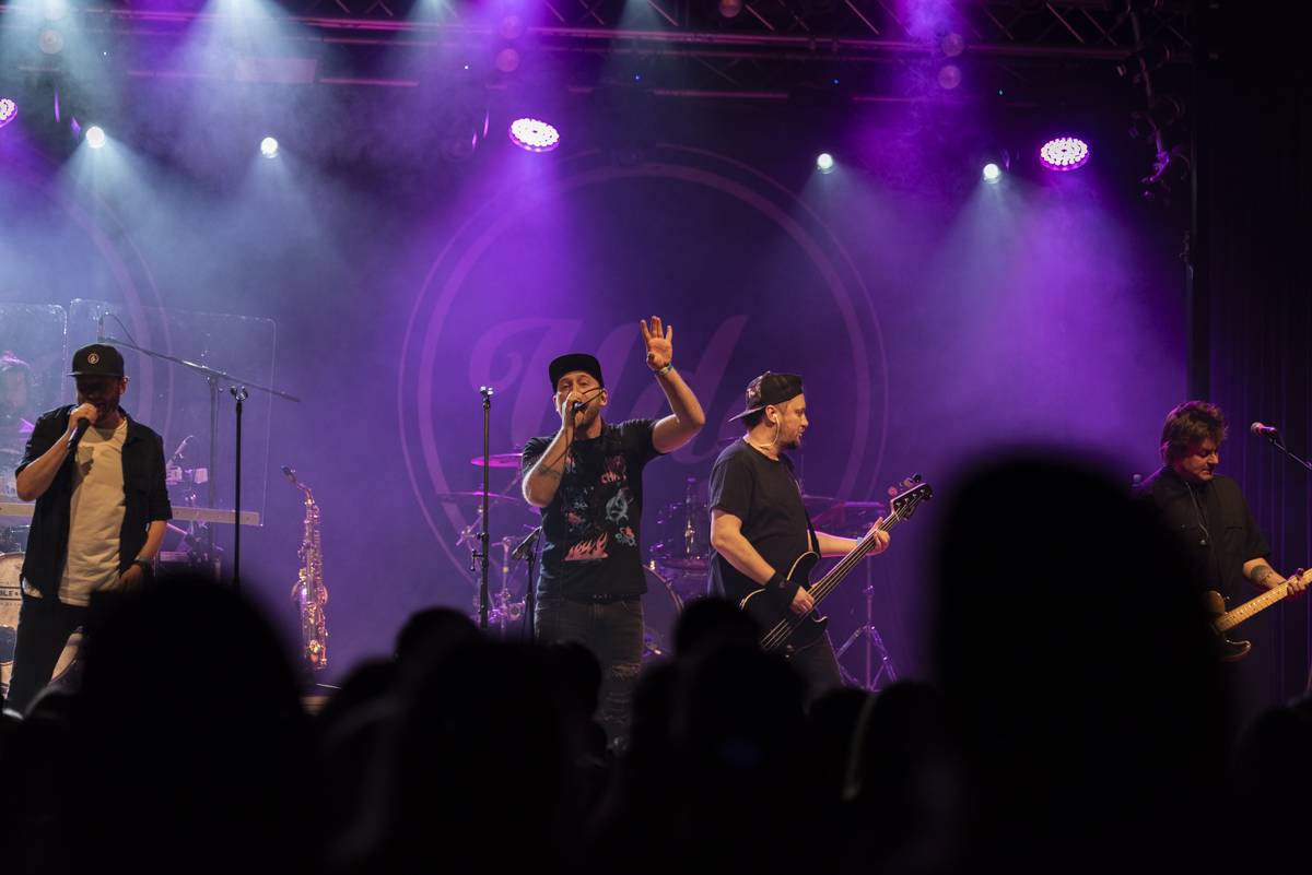 UDG rozezpívali plzeňskou Šeříkovku, předskakoval jim Pekař