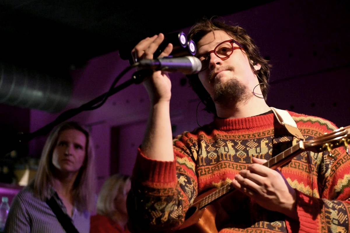 Prahou zněly hity Buty, kapela třikrát vyprodala Jazz Dock