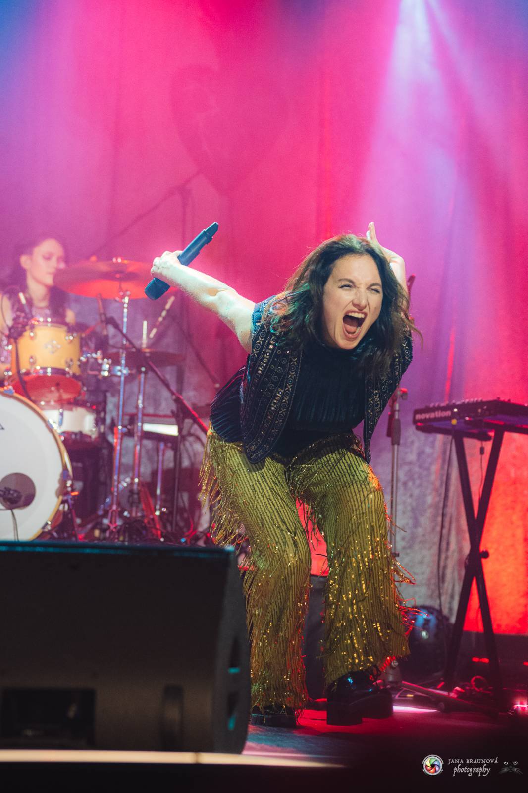 Vesna okouzlila pražskou Roxy, klub zcela vyprodala