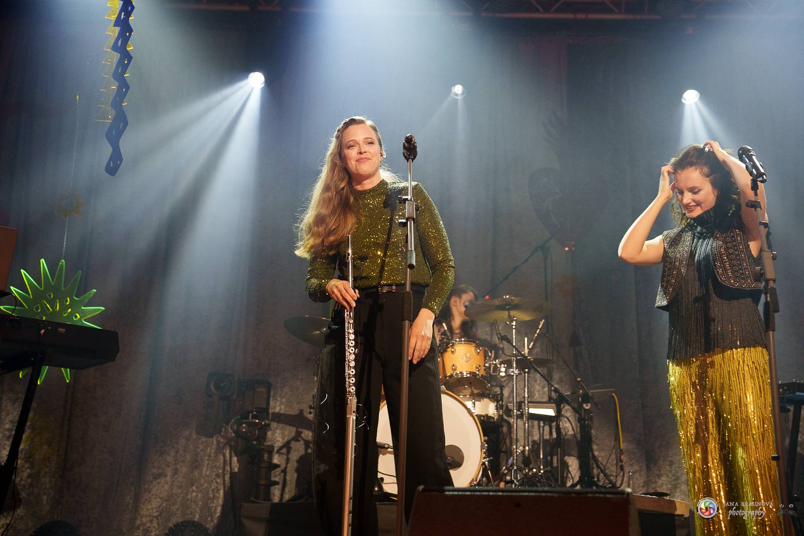 Vesna okouzlila pražskou Roxy, klub zcela vyprodala