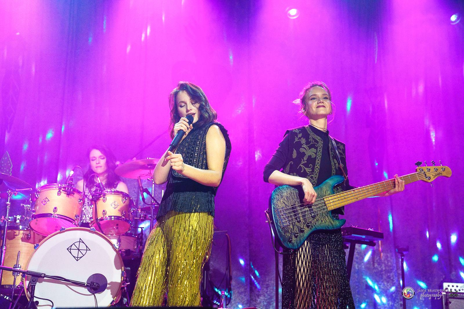 Vesna okouzlila pražskou Roxy, klub zcela vyprodala