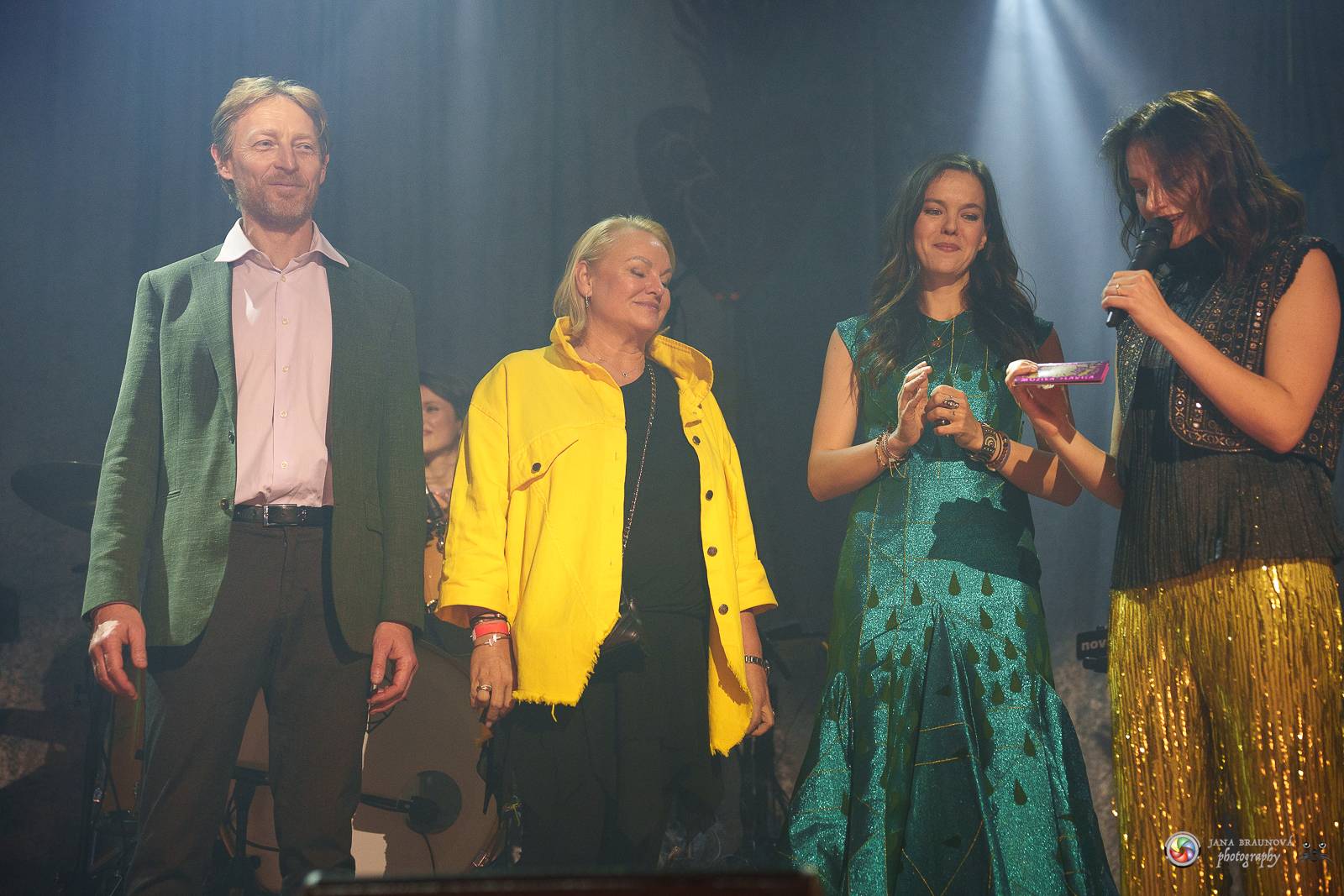 Vesna okouzlila pražskou Roxy, klub zcela vyprodala