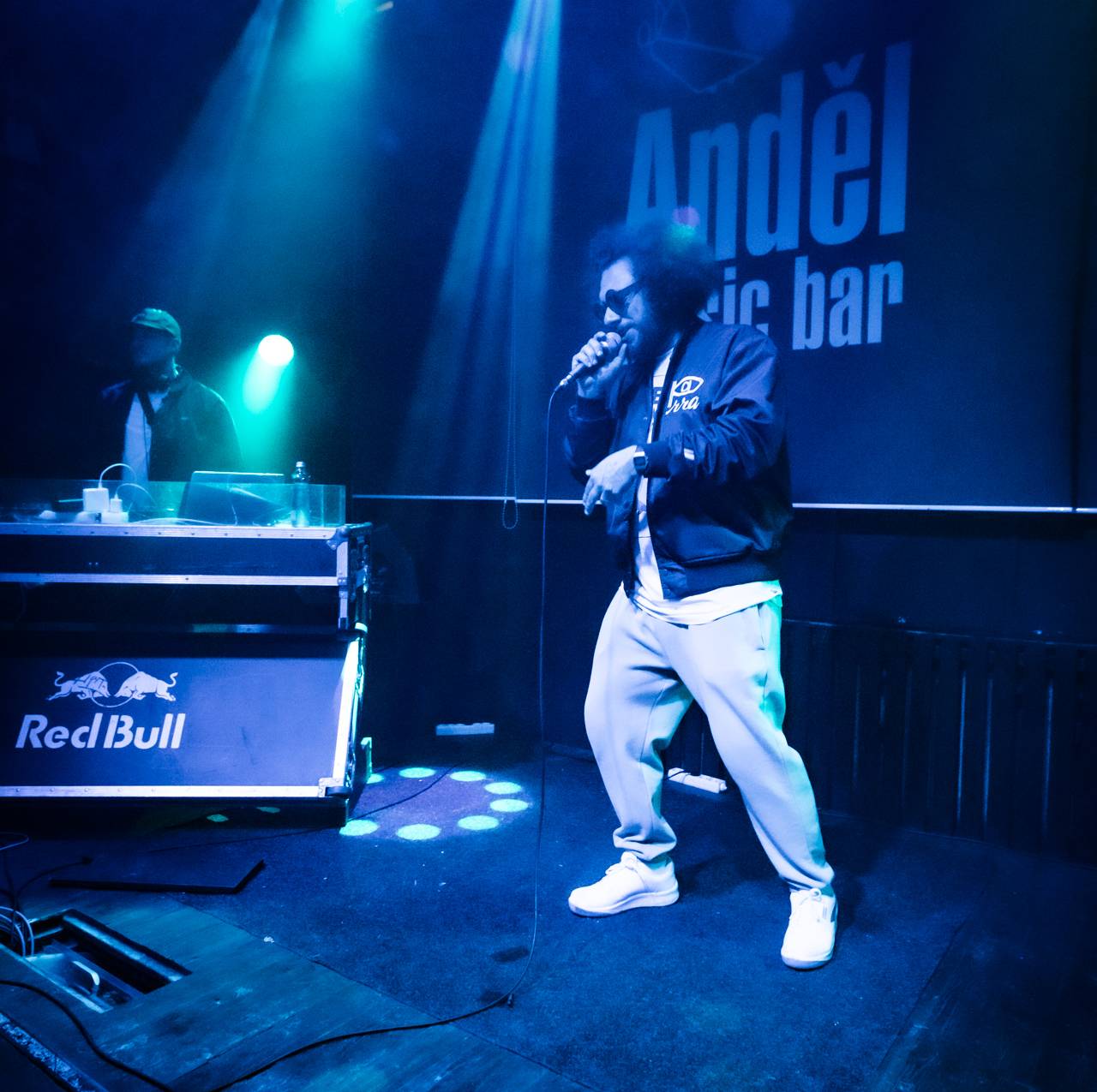 MC Gey bavil plzeňský Anděl