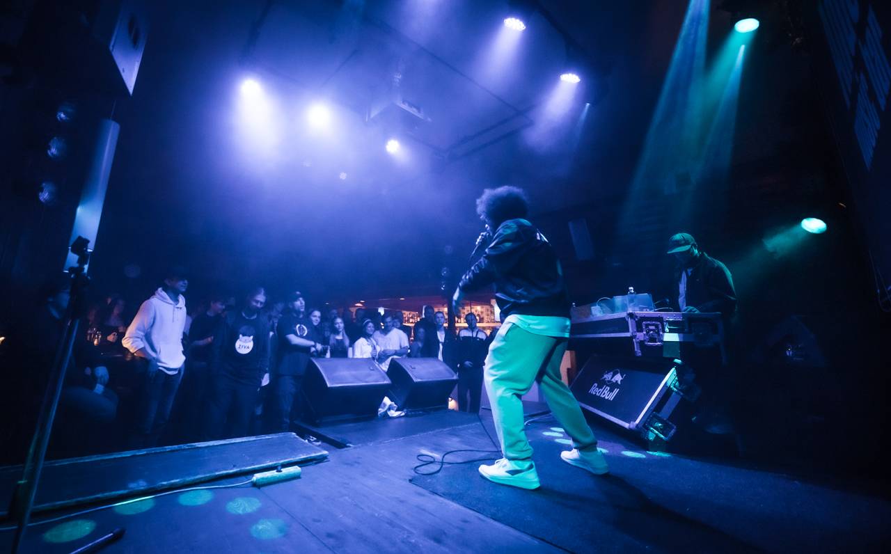 MC Gey bavil plzeňský Anděl