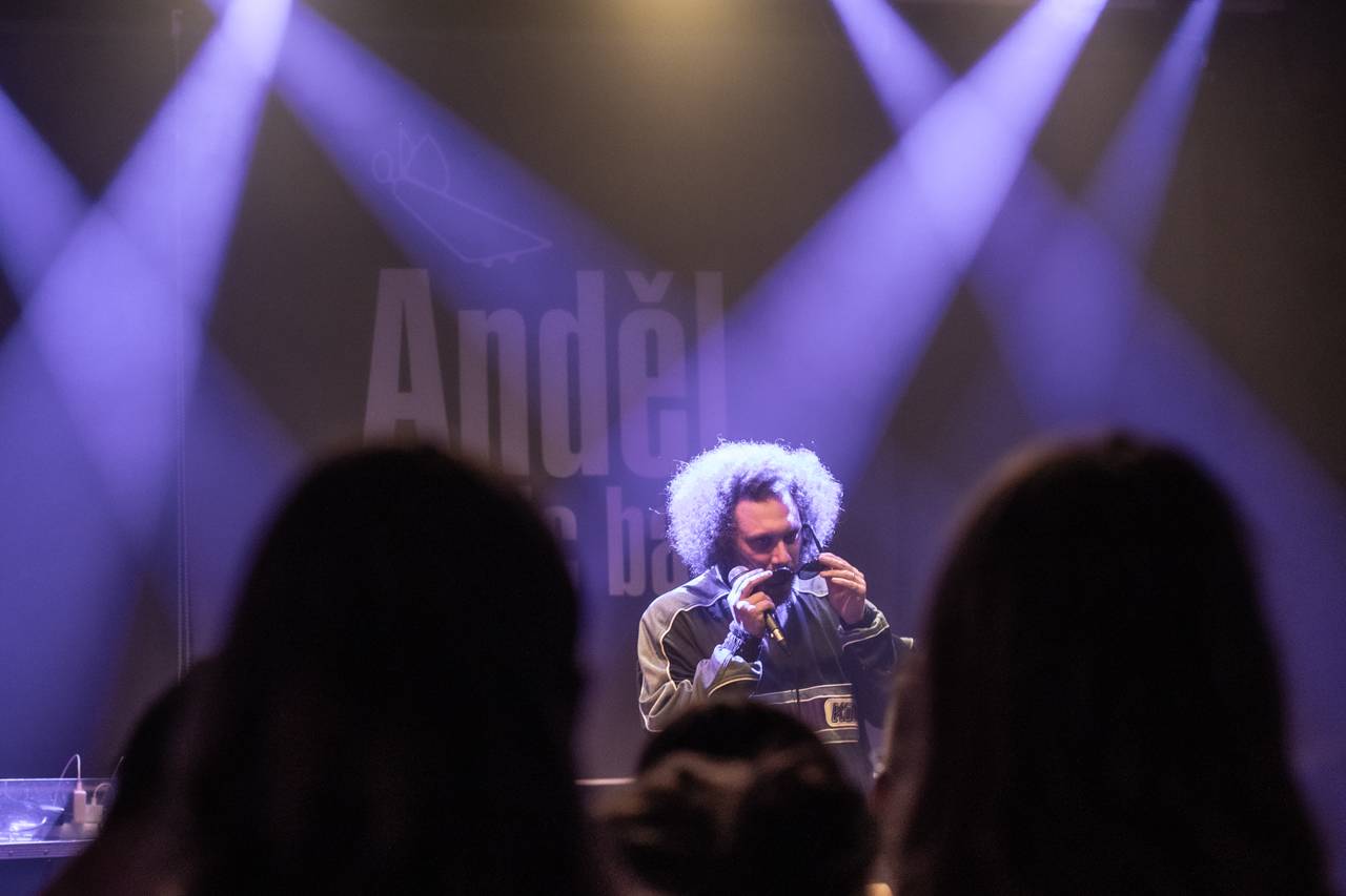 MC Gey bavil plzeňský Anděl