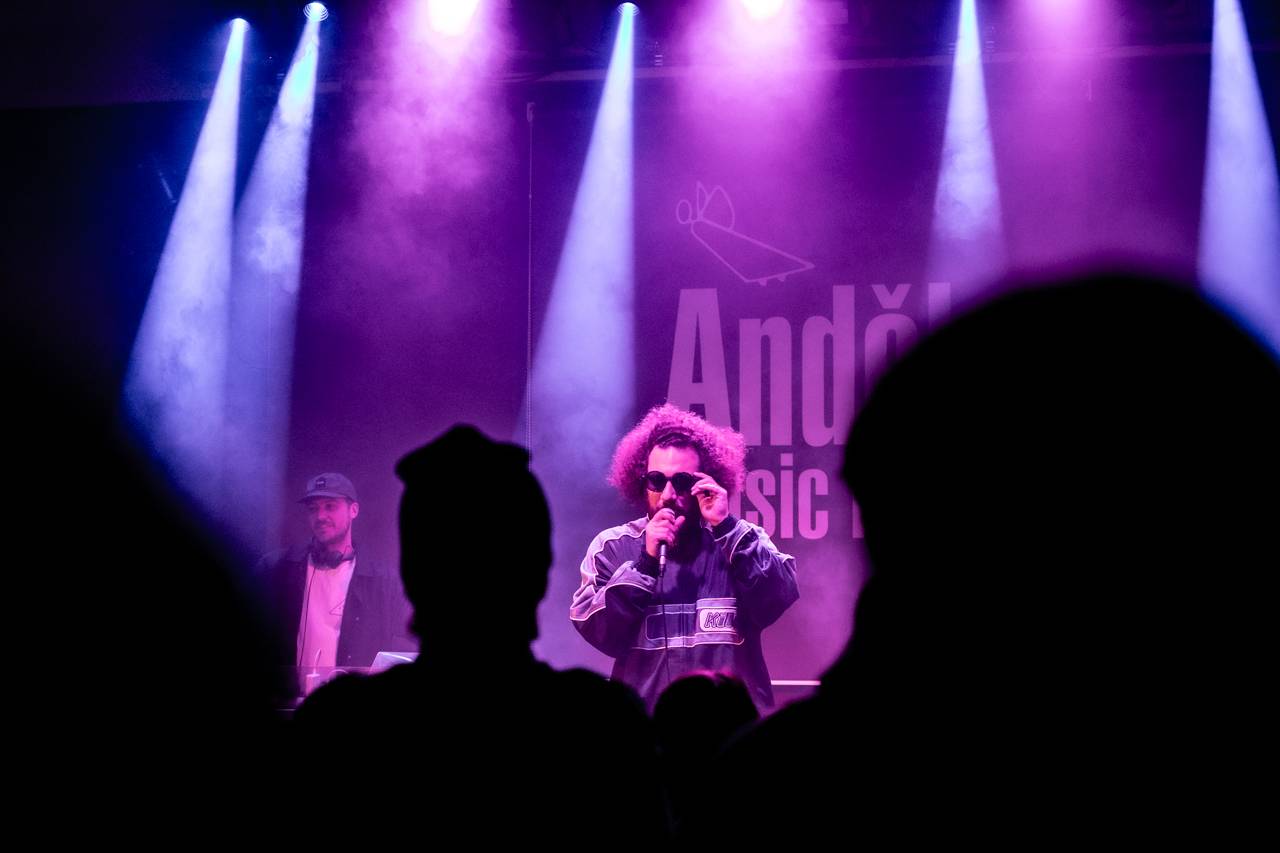 MC Gey bavil plzeňský Anděl