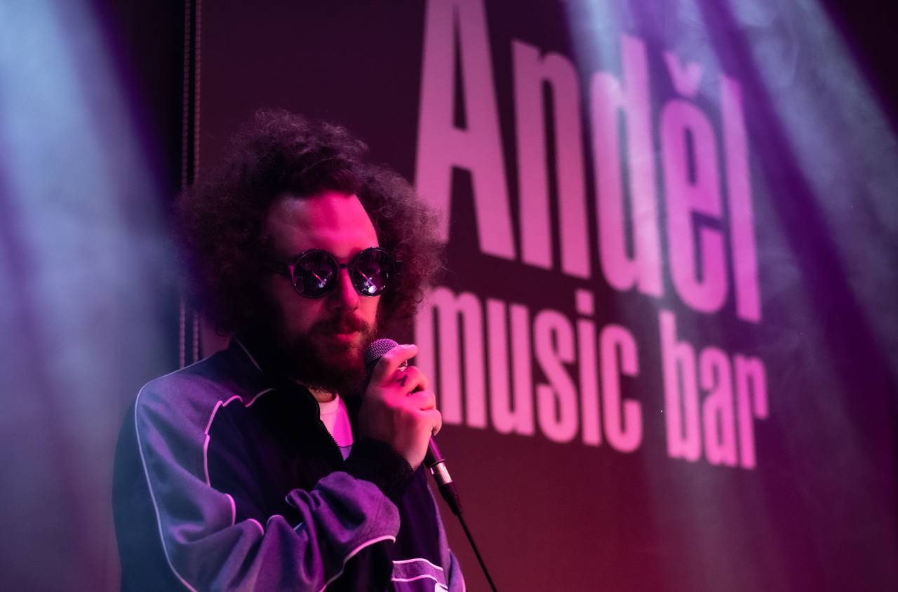 MC Gey bavil plzeňský Anděl