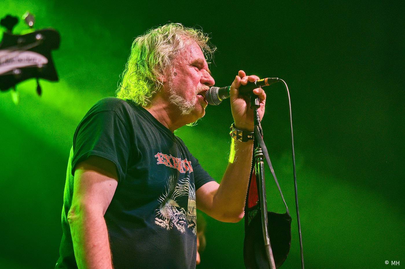 Známka punku v Šeříkovce. Visací zámek předcvičoval v Plzni spartakiádu