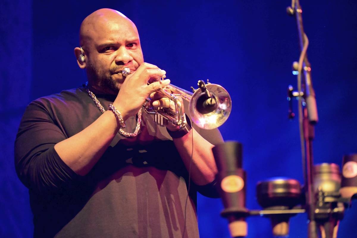 Američtí rockeři Dave Matthews Band rozpálili O2 universum