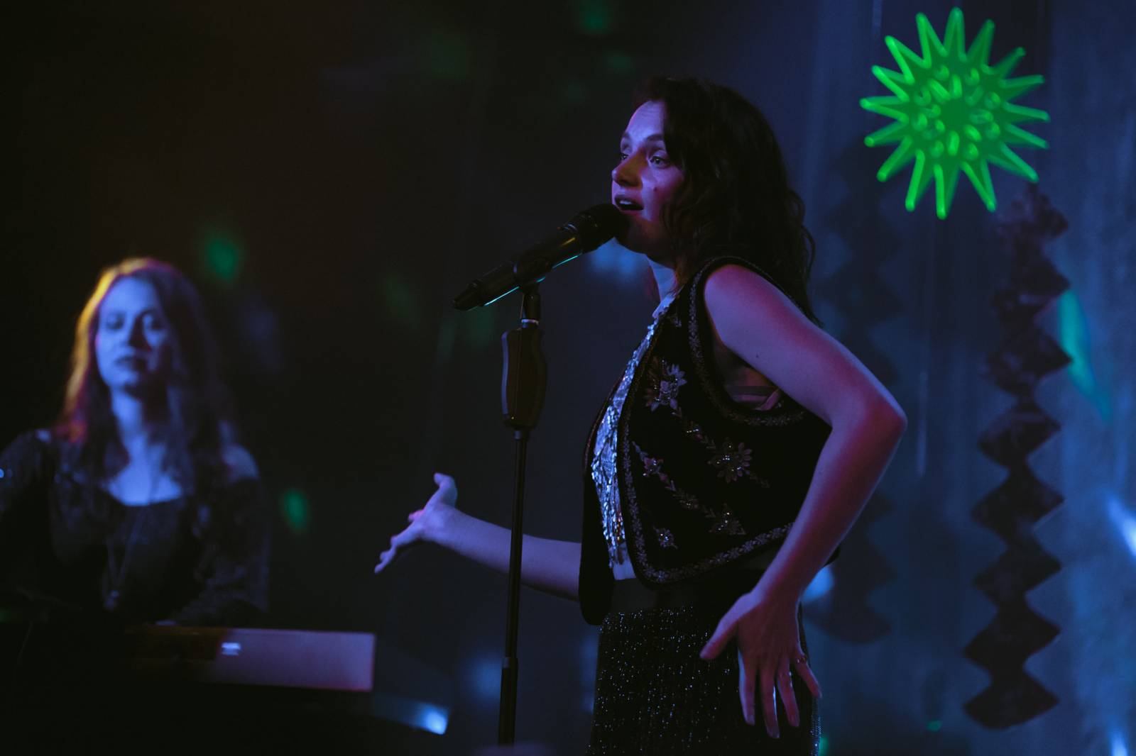 Vesna zakončila své turné ve vyprodané Flédě v Brně