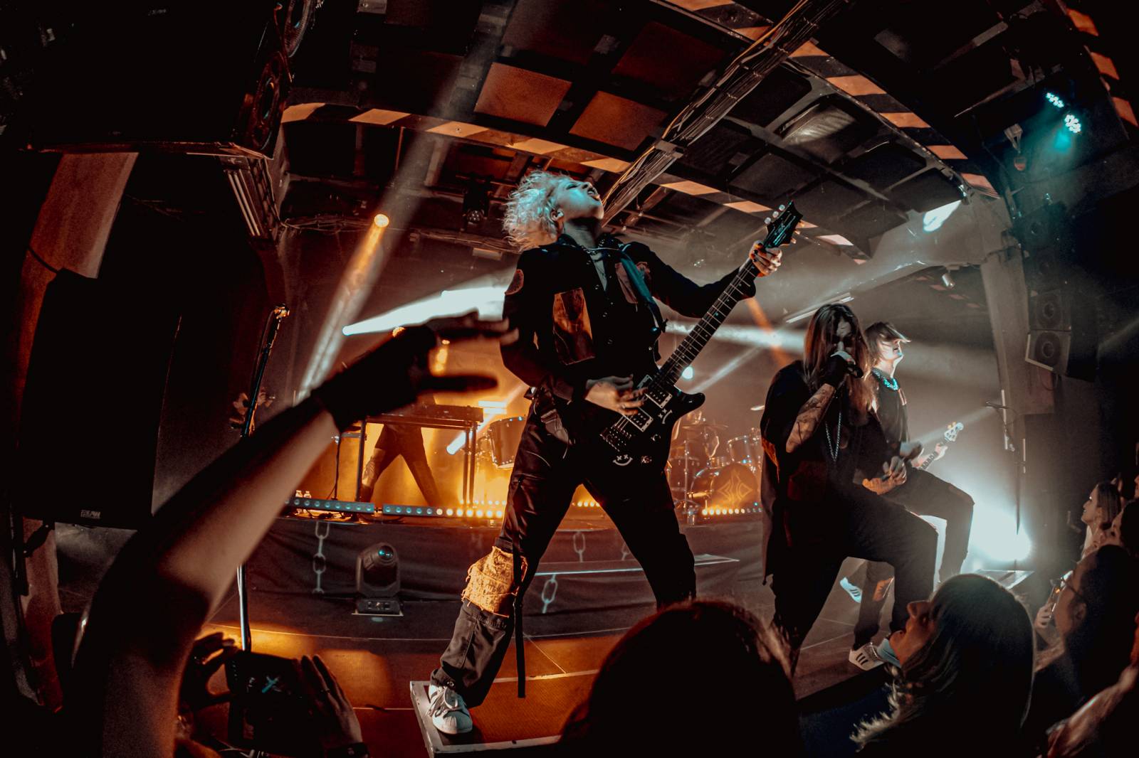 Blind Channel a Ghøstkid přivezli do Prahy nová alba, MeetFactory se prohýbalo pod vlnou energie