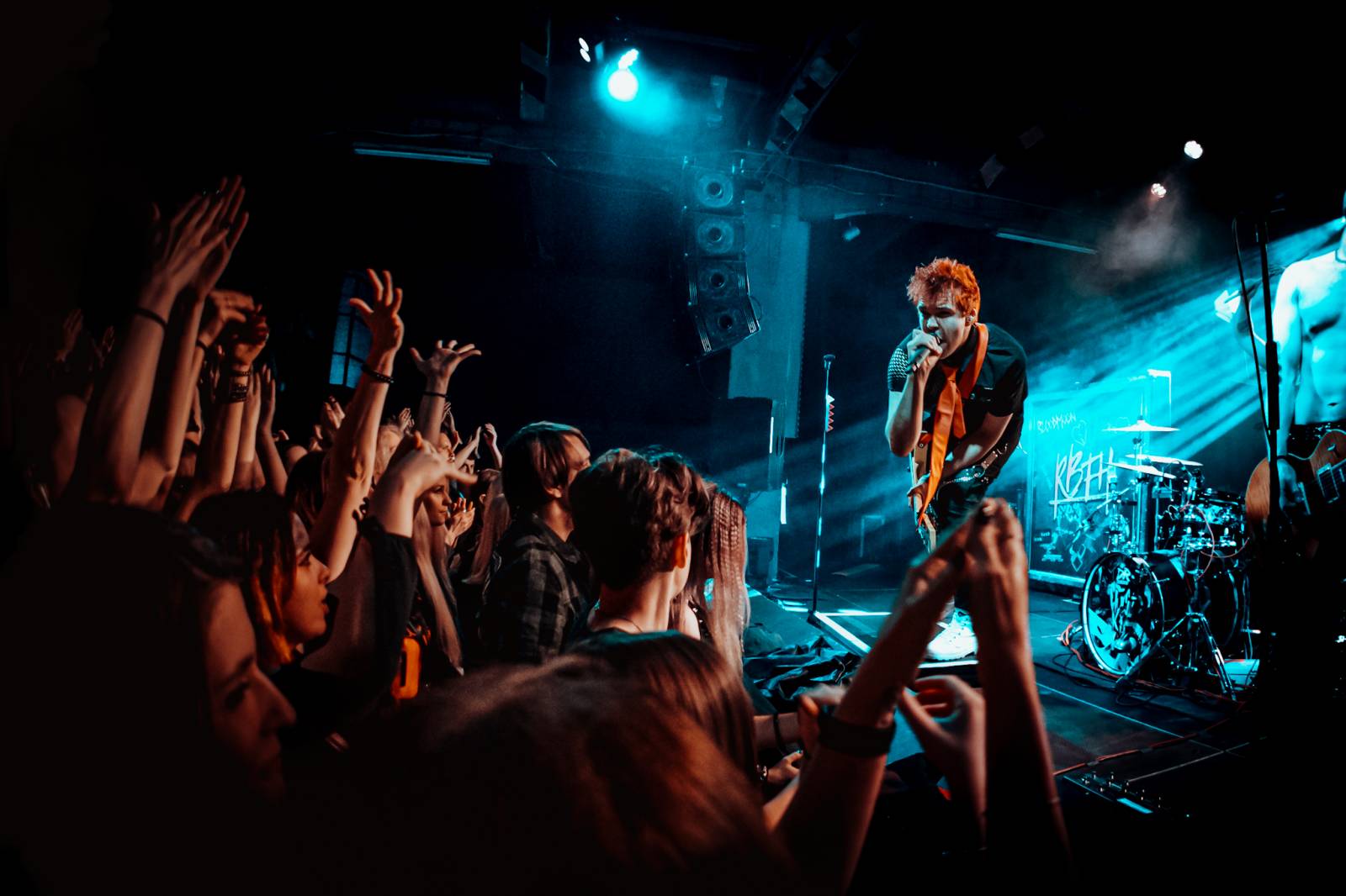 Blind Channel a Ghøstkid přivezli do Prahy nová alba, MeetFactory se prohýbalo pod vlnou energie