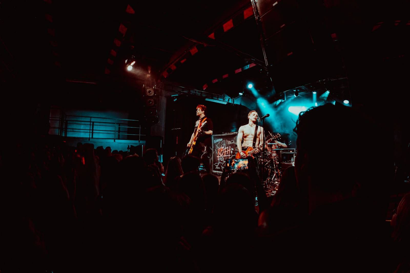 Blind Channel a Ghøstkid přivezli do Prahy nová alba, MeetFactory se prohýbalo pod vlnou energie