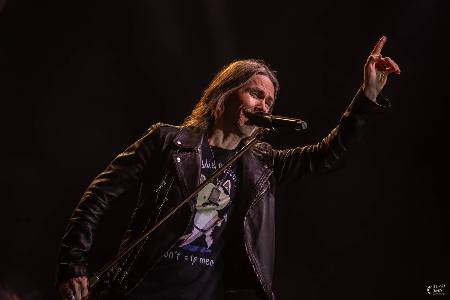 Slash s Mylesem Kennedym & Conspirators přivezli do Brna nové album