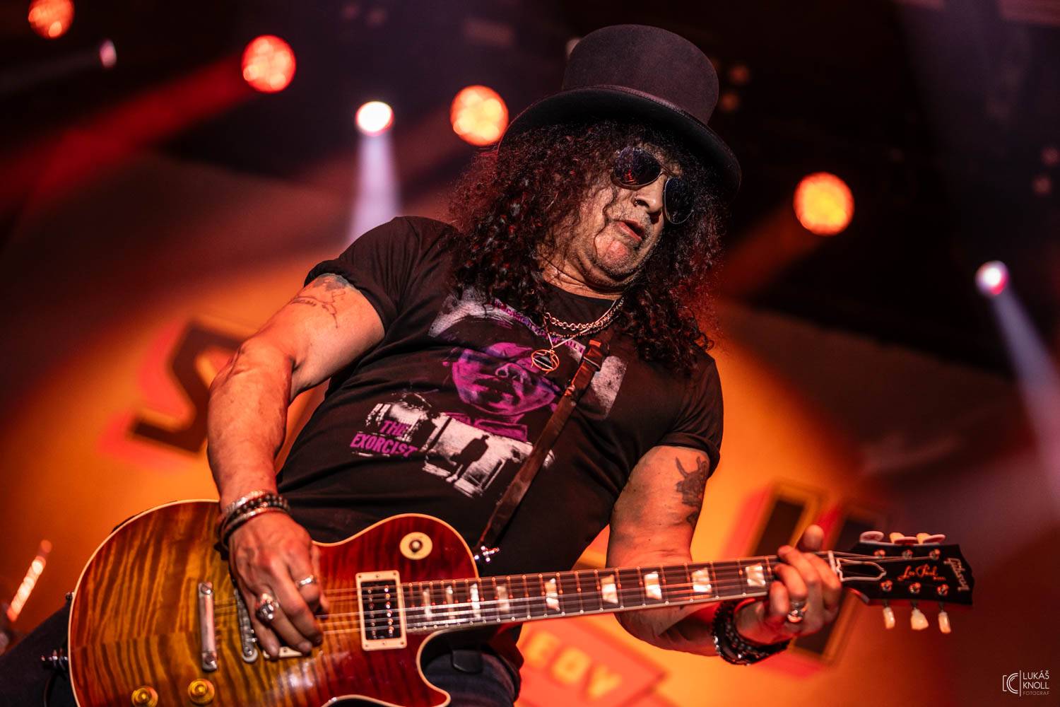 Slash s Mylesem Kennedym & Conspirators přivezli do Brna nové album