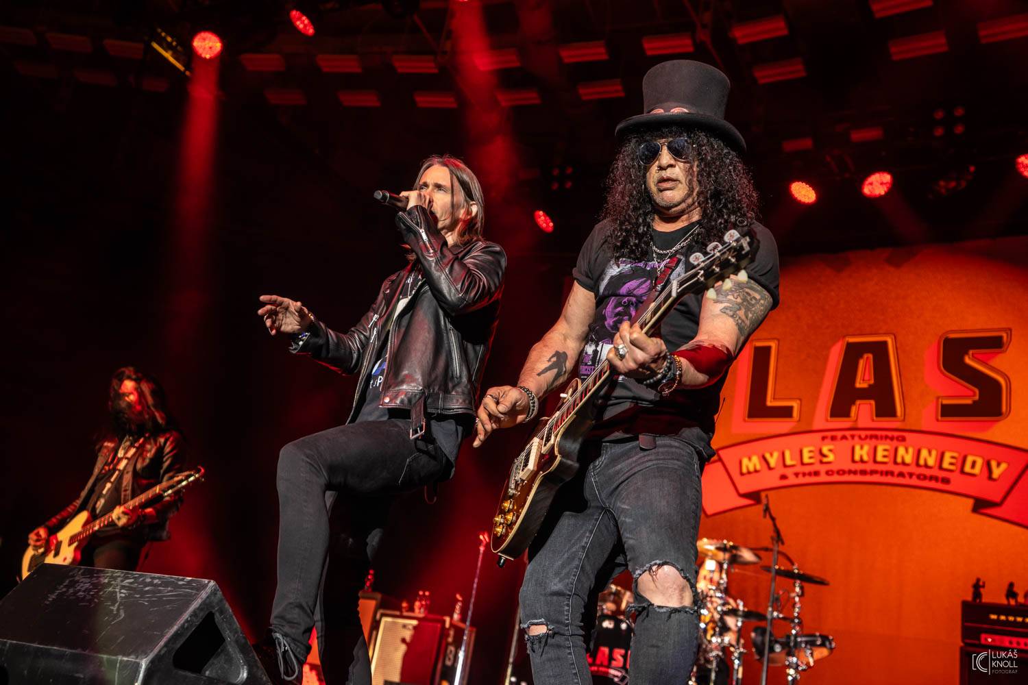 Slash s Mylesem Kennedym & Conspirators přivezli do Brna nové album