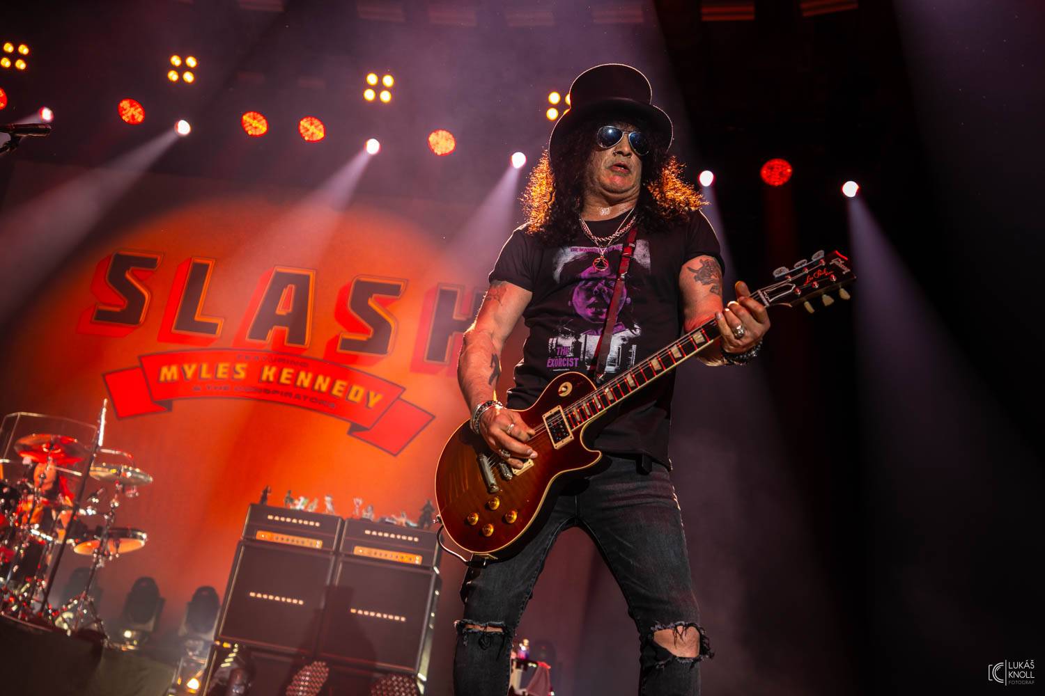 Slash s Mylesem Kennedym & Conspirators přivezli do Brna nové album